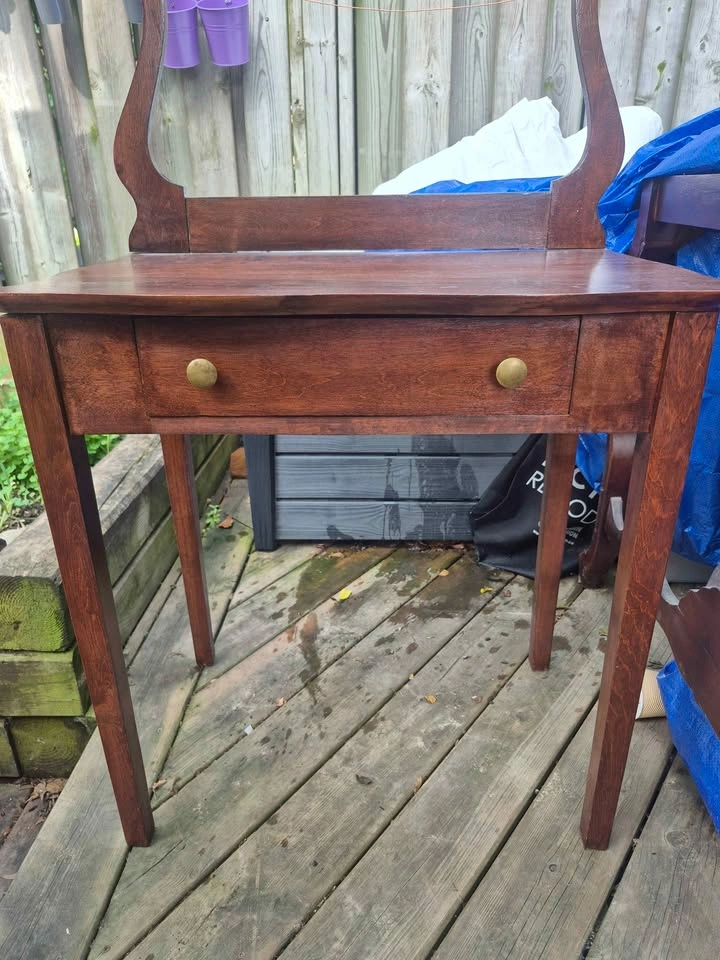 Vintage Wooden Harp Vanity Table - photo 2