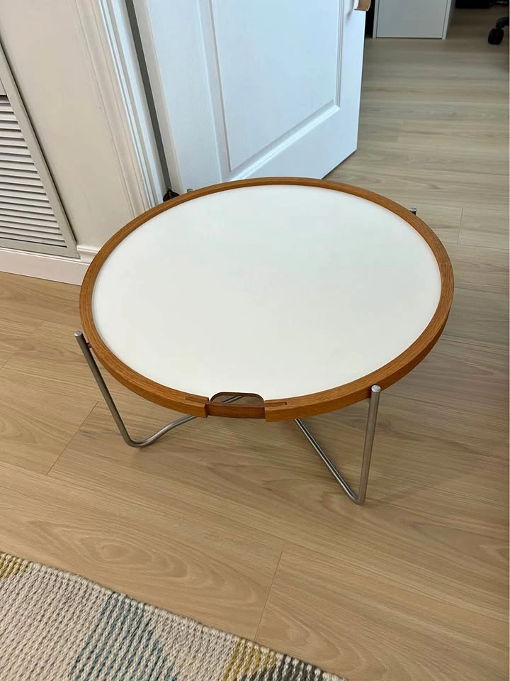 CARL HANSEN & SON CH417 TRAY TABLE