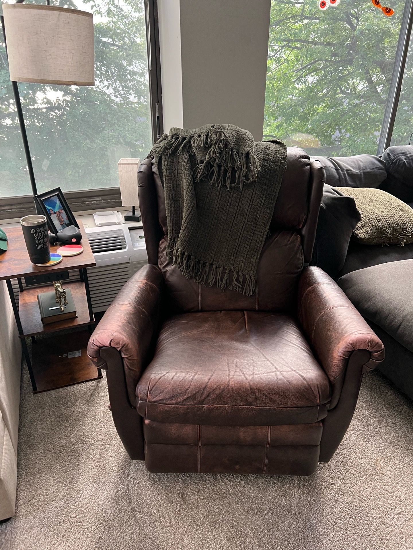 recliner chair
