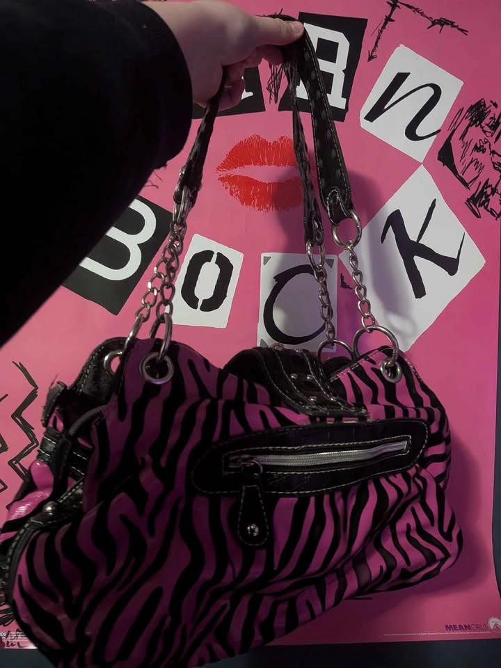 Zebra print vintage purse - photo 2