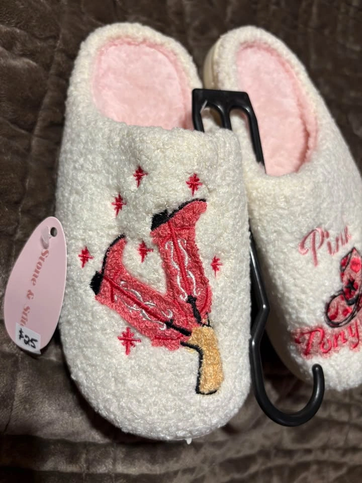 Western Stampede Pink Pony Club Slippers - photo 3