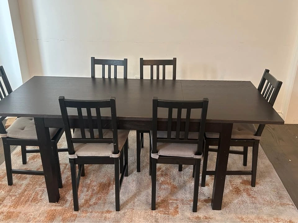 IKEA Extendable Dining Table with 6 Chairs and cushions - photo 2