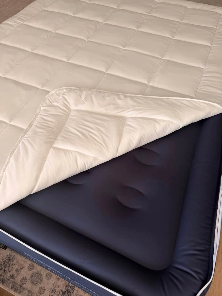Queen Size Air Mattress with Quilted Top - photo 5