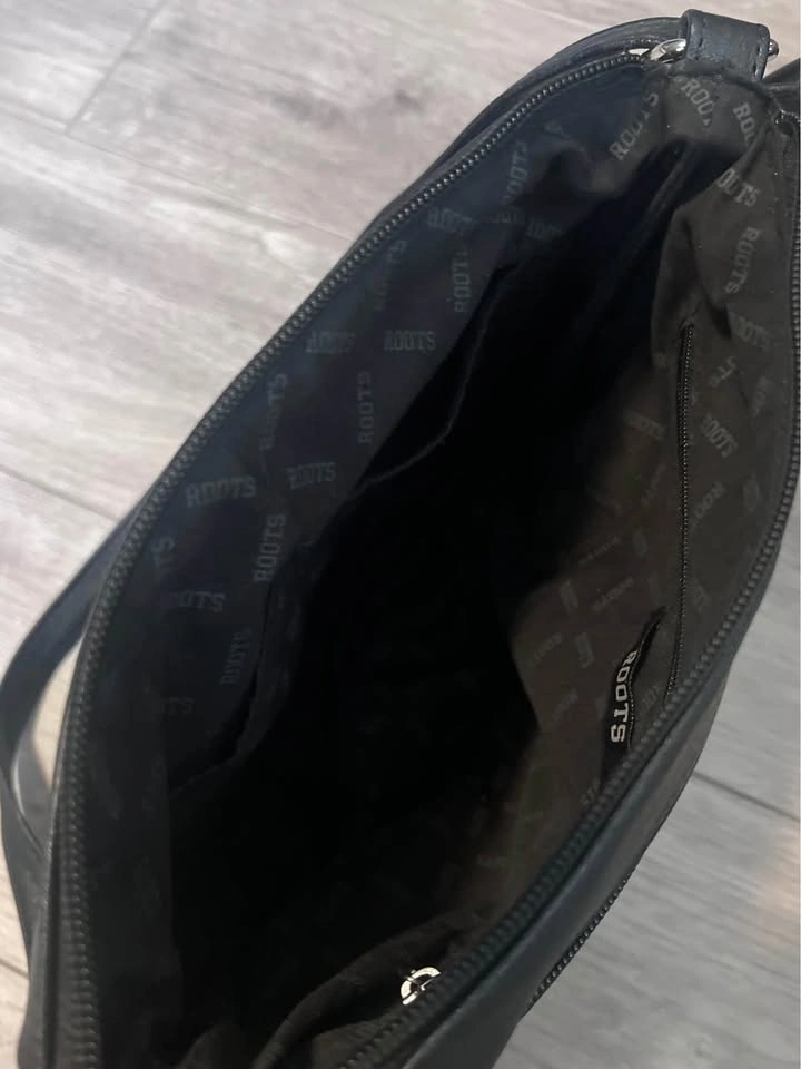 Roots Pebbled Leather Bag - photo 3