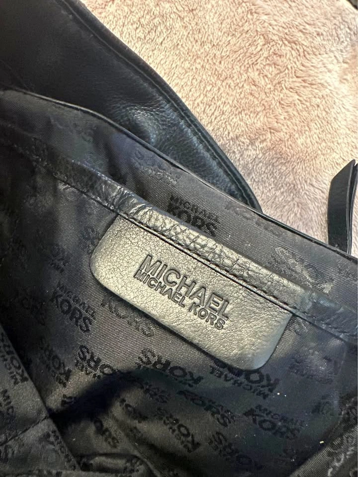 Black Y2K Michael Kors Shoulder Bag - photo 2