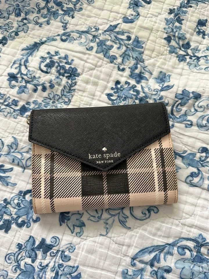 Kate Spade Crossbody!