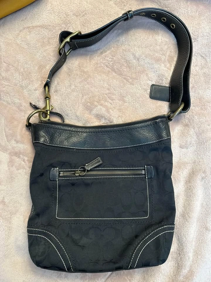 Trendy Coach Shoulder Bag - photo 2