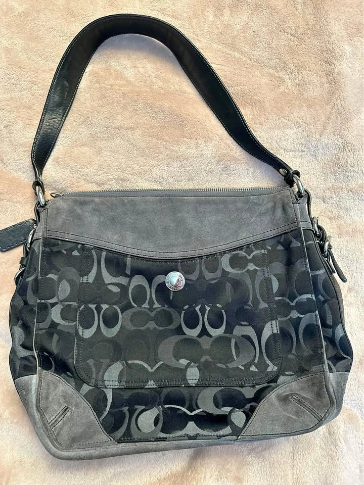 Black Vintage Coach Shoulder Bag