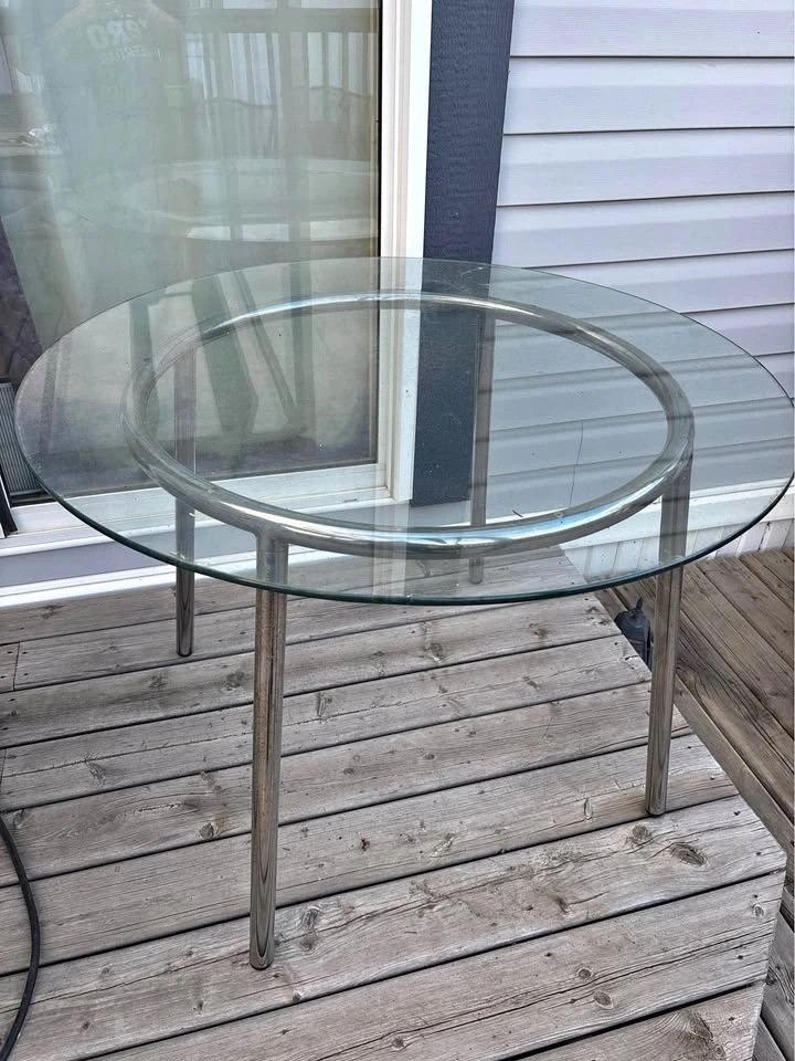 Glass table