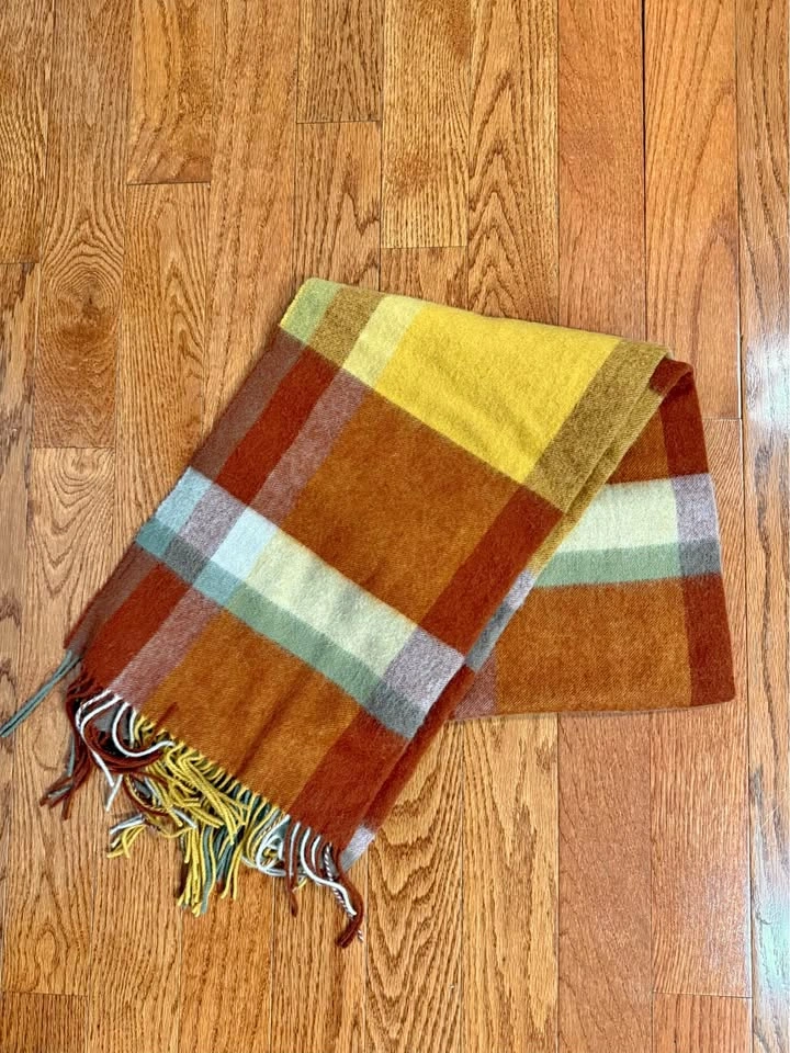 MUJI scarf