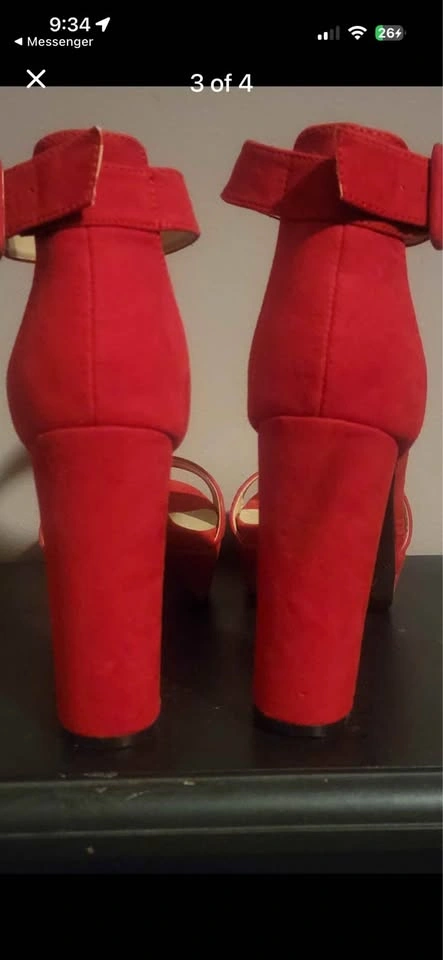 Dream Pairs Red Platform Block Heels Size 9 - photo 3