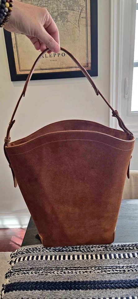 Flattered Joyce bucket bag - Suede