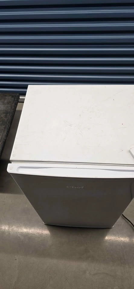 Chef Mini Fridge - photo 3