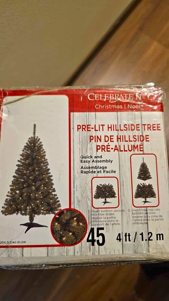 4ft christmas tree lit