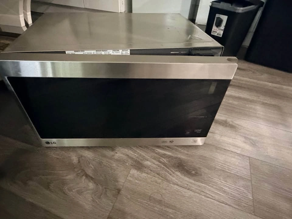microwave - photo 2