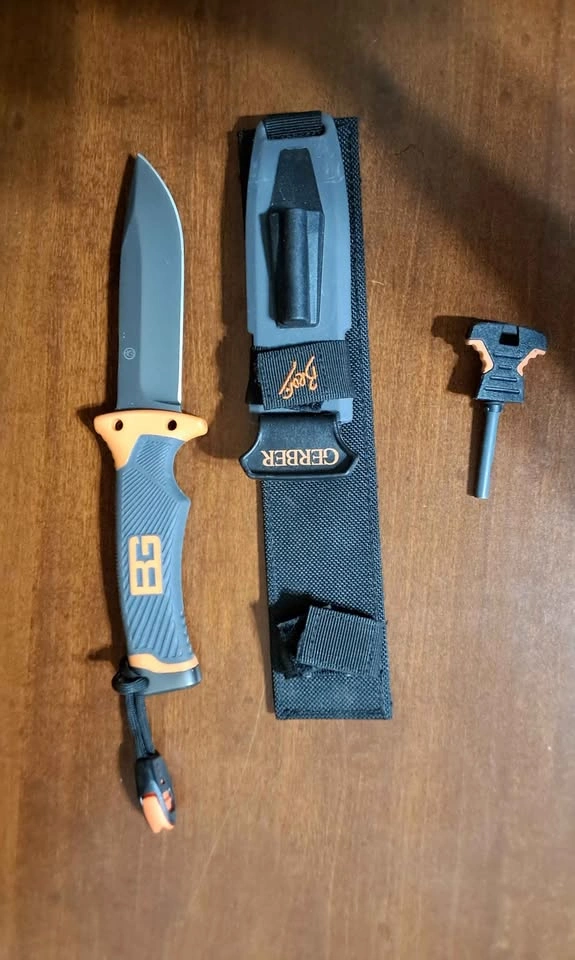 Gerber Bear Grylls Ultimate fixed-blade survival knife - photo 3