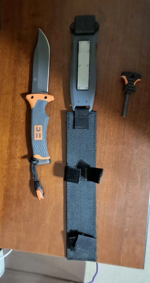 Gerber Bear Grylls Ultimate fixed-blade survival knife - photo 4