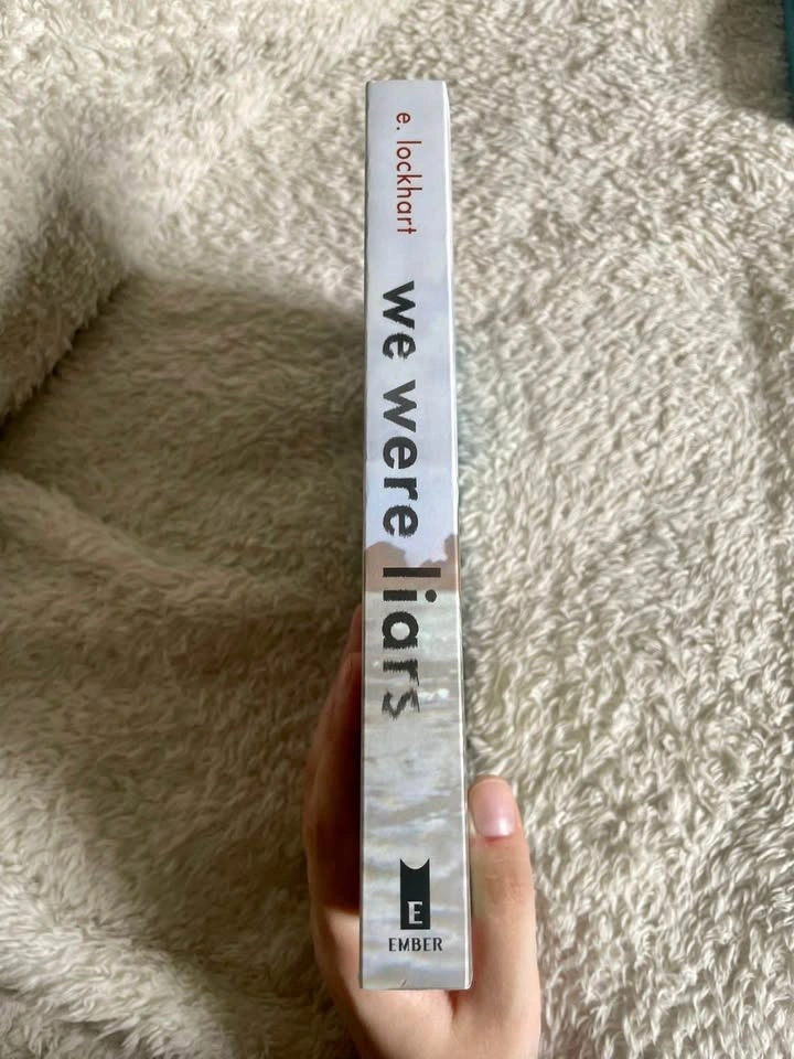 We Were Liars- e. Lockhart - photo 2