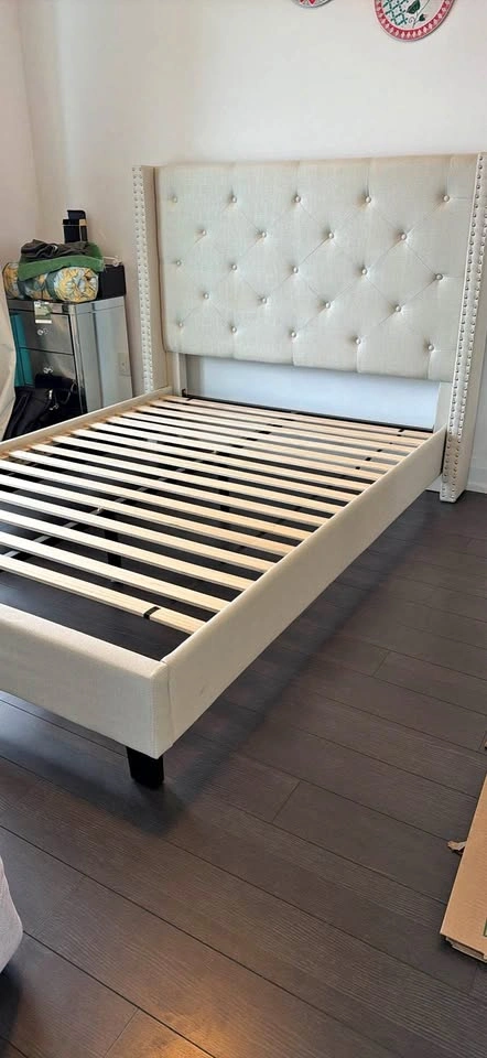 Tufted Wingback Platform Full Bed Frame