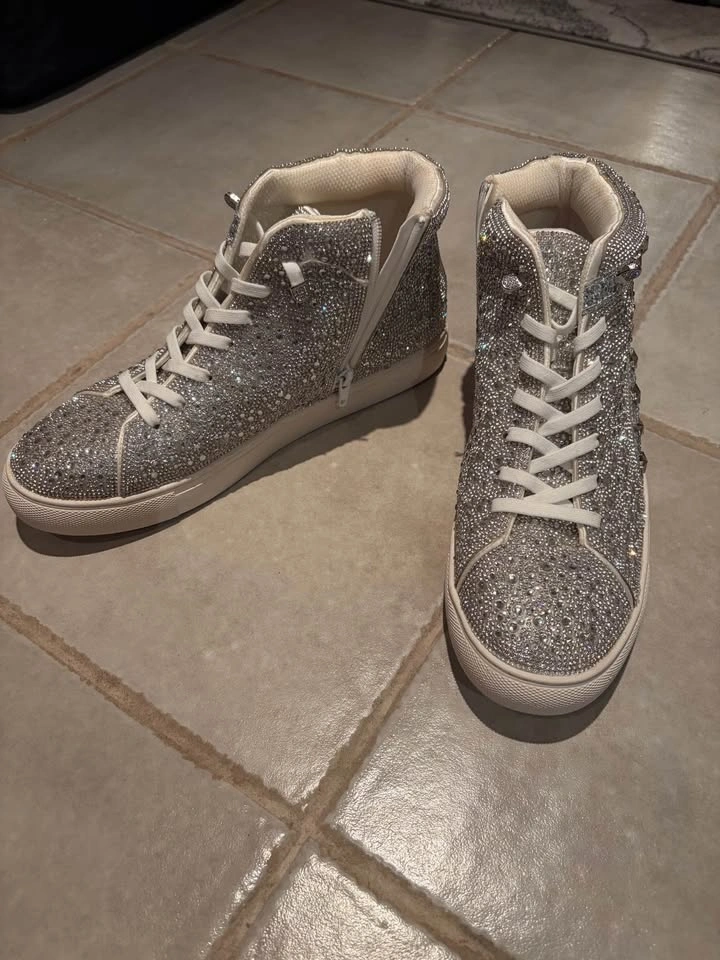 Women's Flashy High Top Sneakers - photo 2