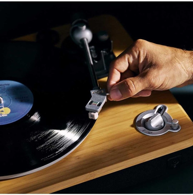 House of Marley Stir It Up Wireless 2+ Turntable with Speakers - photo 4