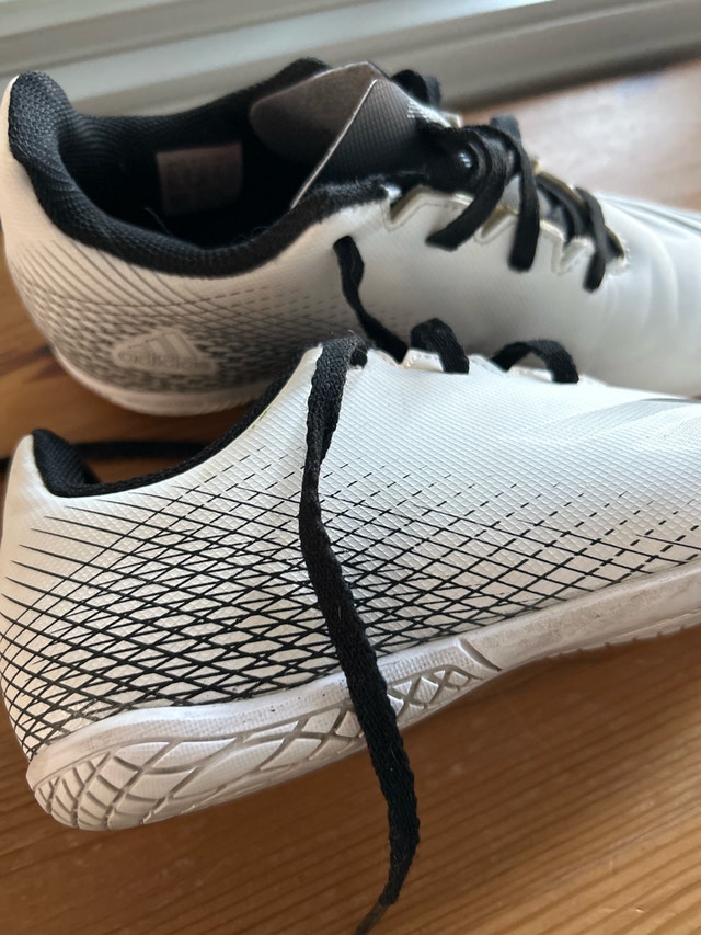 adidas indoor soccer shoes 5.5