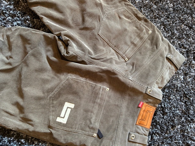corduroy ski/snowboard pants men’s medium - photo 4