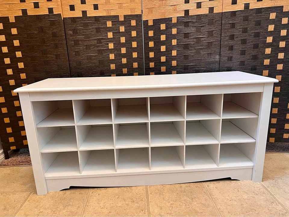 White Shoe Cubby Bench – 18 Slot Entryway Storage Organizer