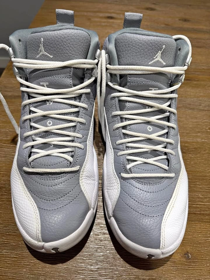 Jordan 12 Cool Grey US 10 mens