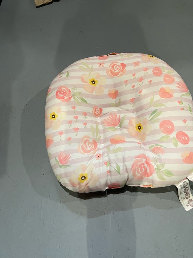 Boppy Newborn Lounger - photo 4