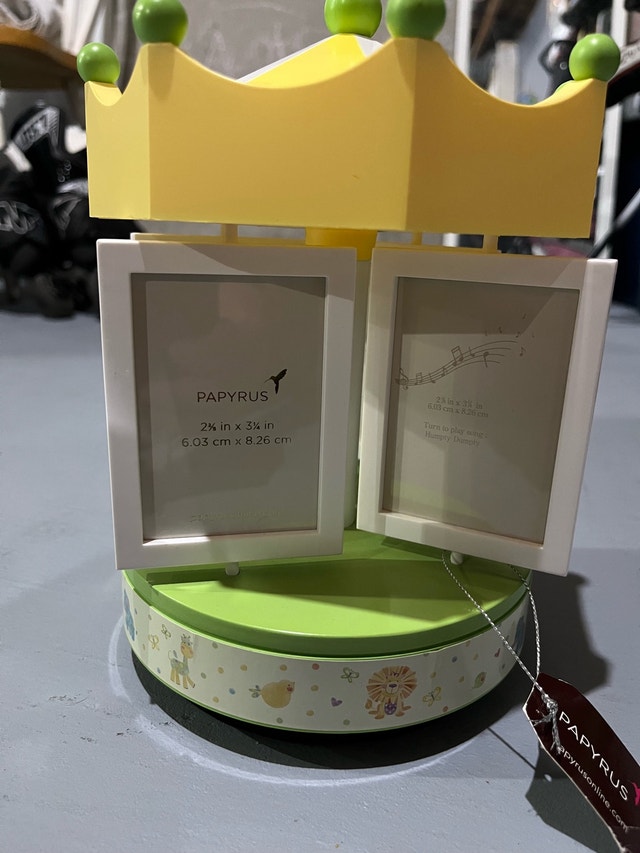 Papyrus Baby Picture Frame Carousel - photo 3