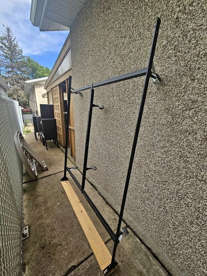 Double bedframe