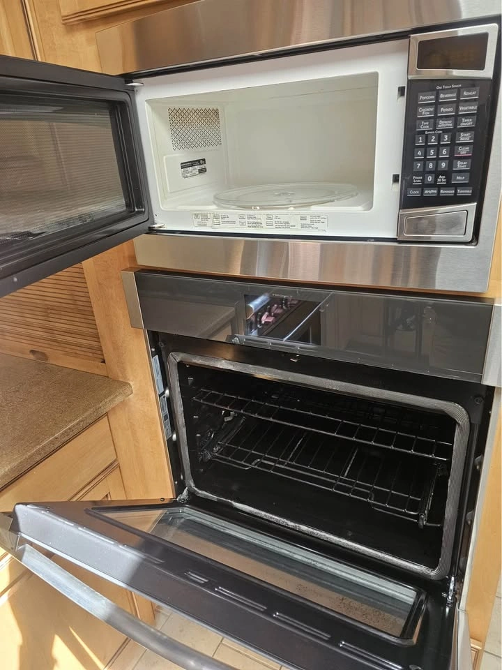 Oven and microwave 30 wide - photo 3