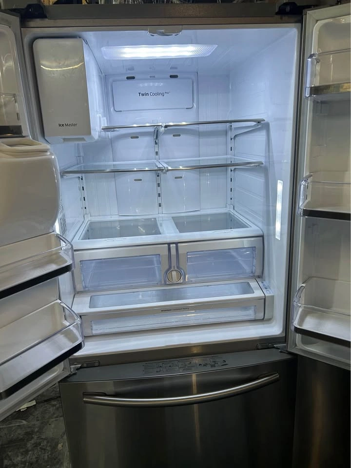 Samsung stove 36 wide 3 doors silver excellent conditions - photo 2