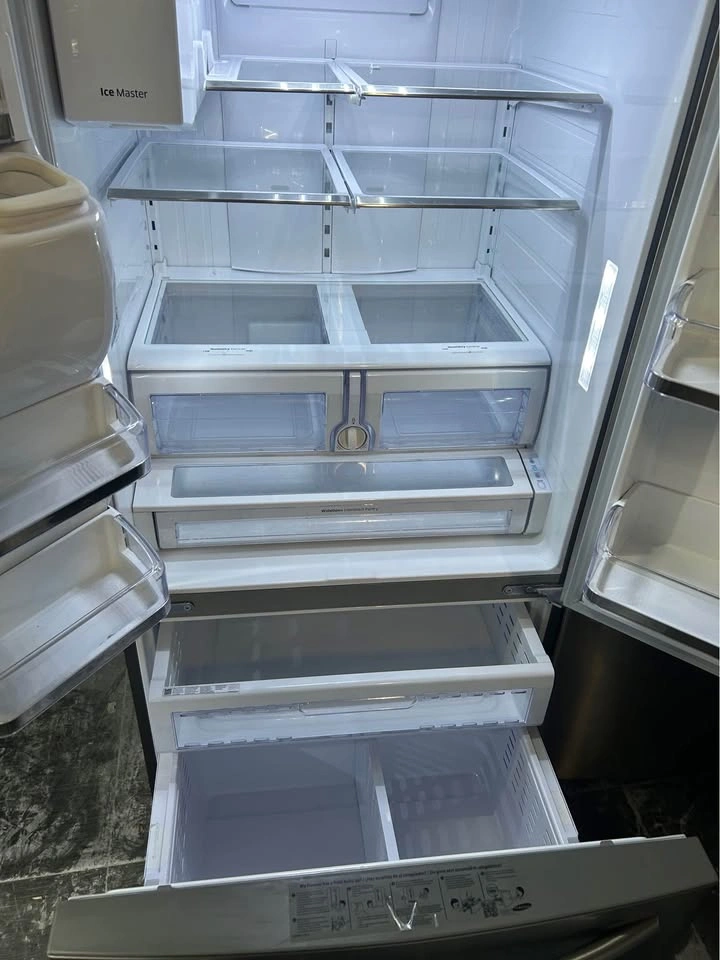 Samsung stove 36 wide 3 doors silver excellent conditions - photo 4