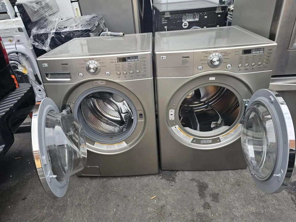 LG washer and dryer set Gas dryer - photo 2
