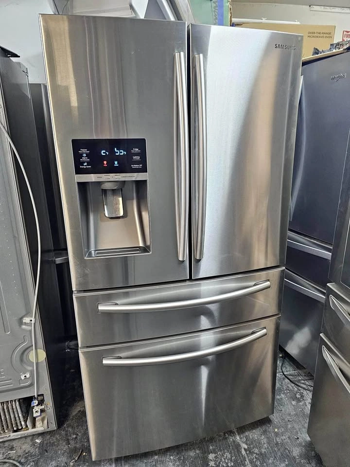 Samsung fridge 4 doors 36 wide