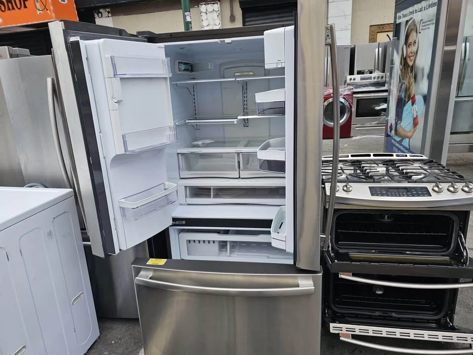 GE Fridge and Stove Set - 36" Fridge and 30" Double Oven Stove - photo 3