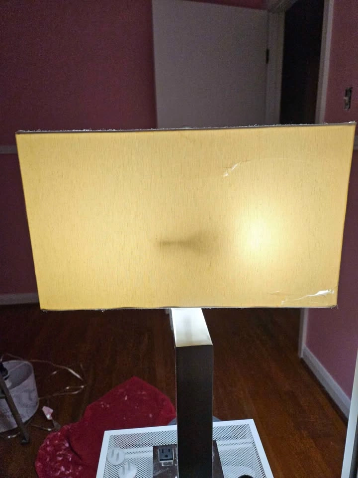 Table lamp - photo 4