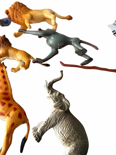 Plastic Safari Zoo Animals Toy Figures Lot Giraffe Lion Elephant - photo 2
