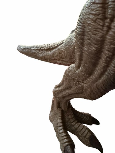 Mattel Jurassic World Dominion Thrash N Devour Tyrannosaurus T-R - photo 5