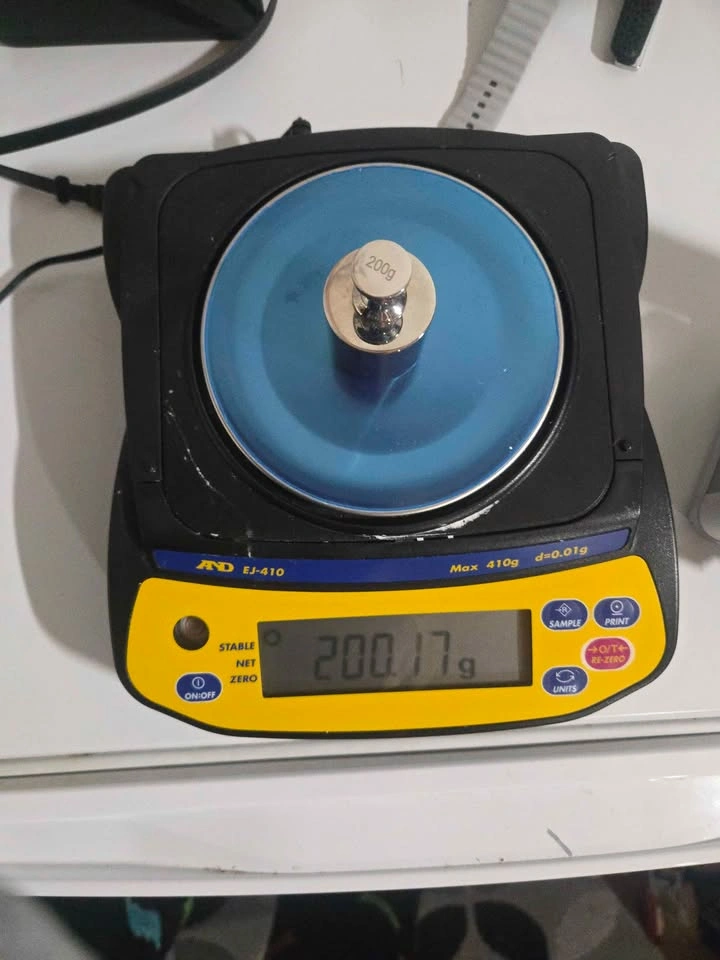 A&D EJ-410 precision digital scale - photo 4
