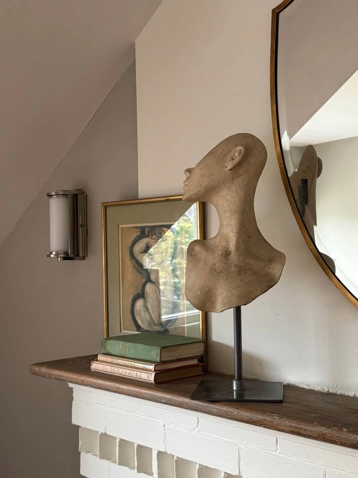 Mid Century Modernist Bust Sculpture – Vintage Plaster Mannequin - photo 3
