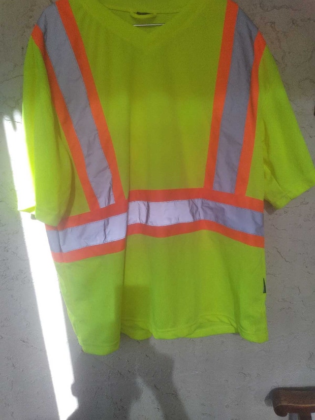 Construction Gear: Boots, Hardhat, Vests, Jacket, Gloves - photo 5
