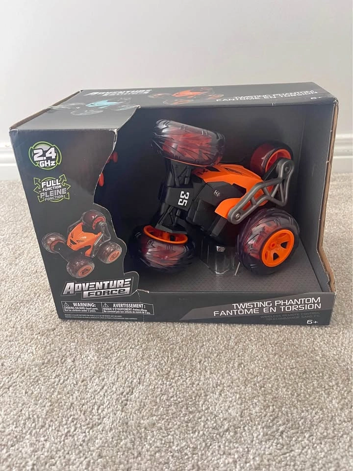 Adventure Force 2.4G Twisting Phantom RC Car (Orange)