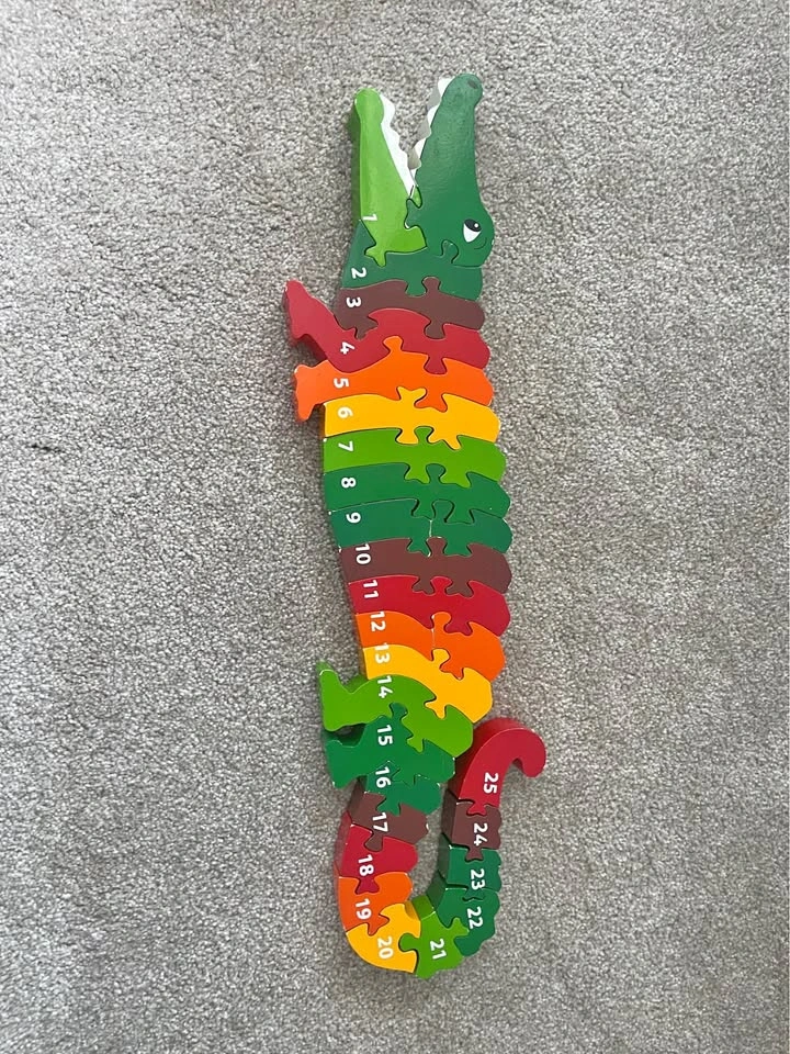 Alligator wooden puzzle 1-25 / crocodile number puzzle