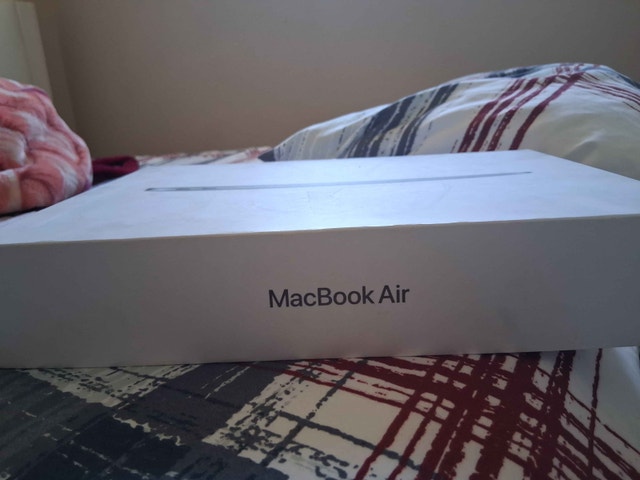 Like-New Apple MacBook Air 13" (M1, 2020) - 256GB SSD / 8GB RAM - photo 5