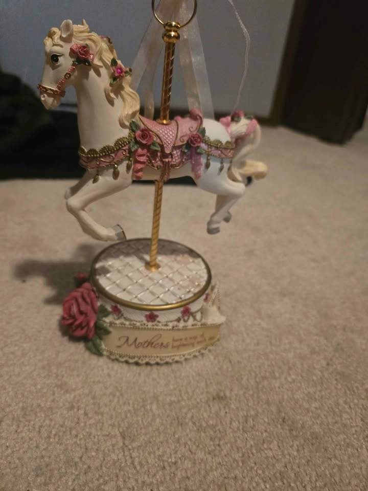 Floral horse musical player - photo 2