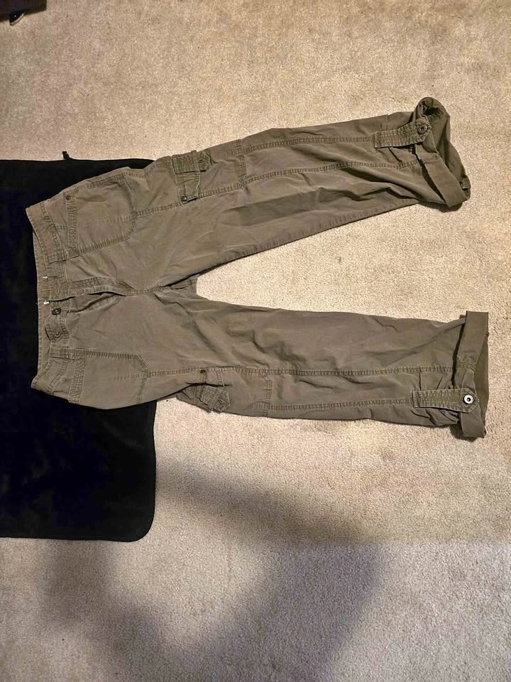Womans cargo pants