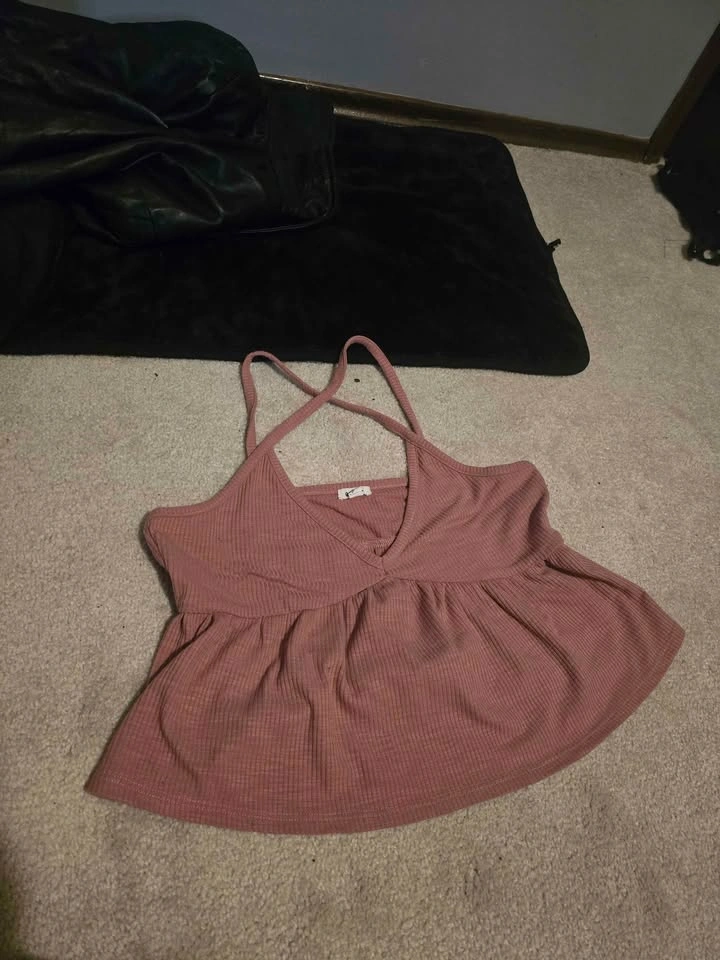 Assorted woman's tops - photo 3